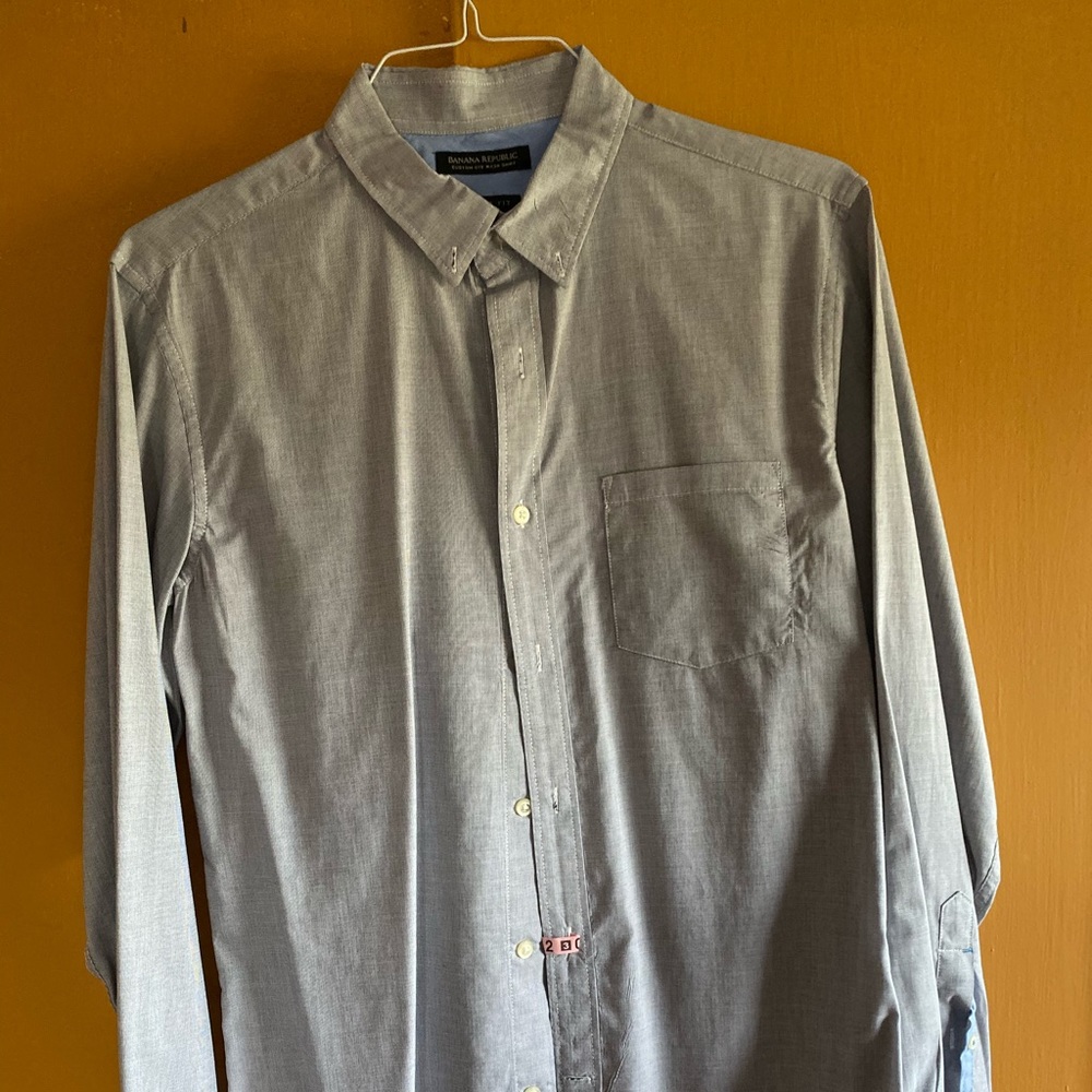 WORN ONCE Banana Republic Grant Fit Shirt (M Slim)